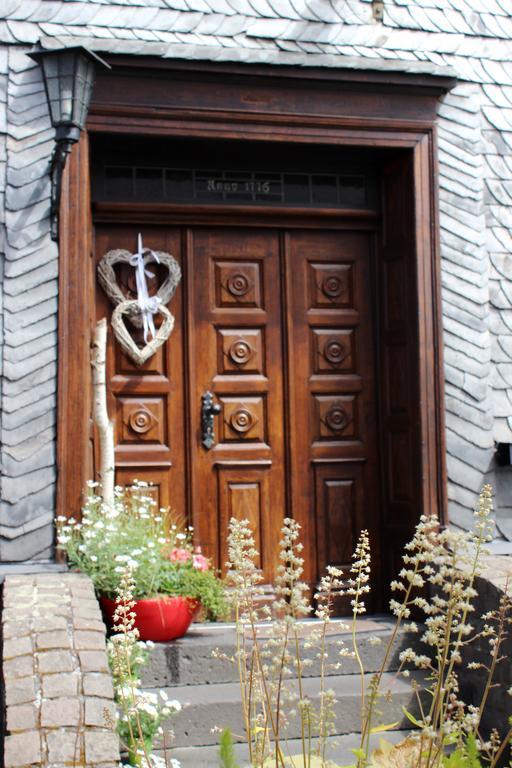 Hotel Schinderhannes Sohren Kültér fotó