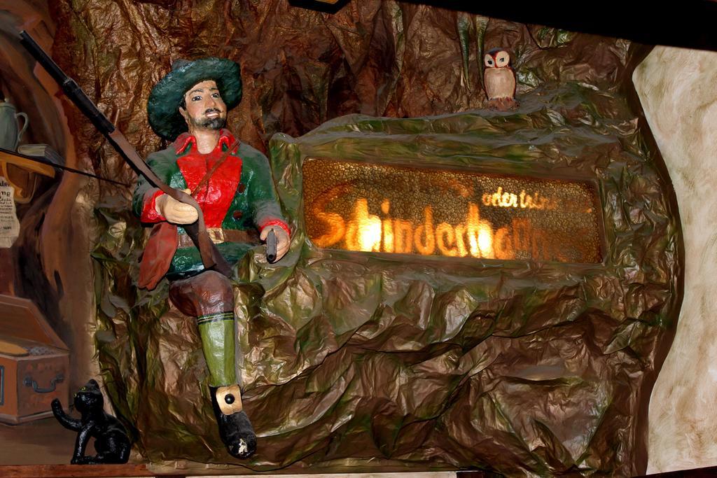 Hotel Schinderhannes Sohren Kültér fotó